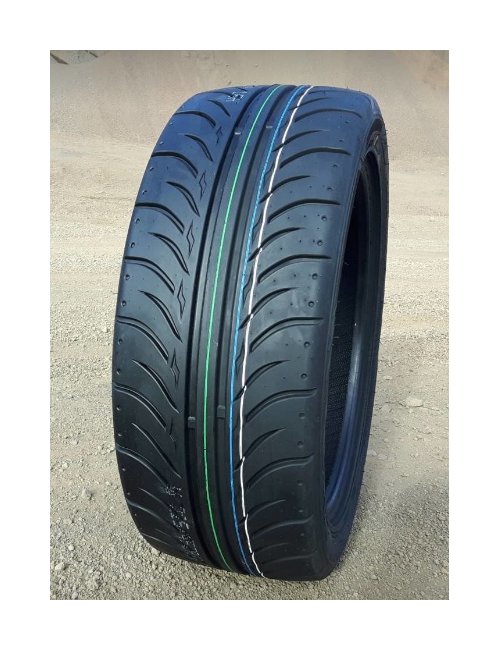 Zestino Acrova 07A 225/40ZR18 Semi Slick