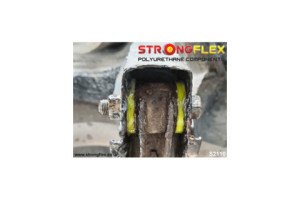 212029A: Rear panhard rod mount - to the body SPORT