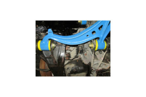 216178B: Front suspension bush kit