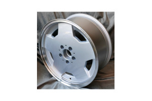 Jante MAXILITE design Aero 8x17 5x112 ET11 AL66,6mm